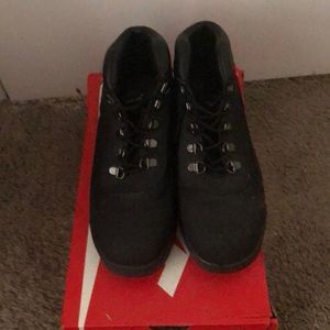 Black timberlands boots men size 7